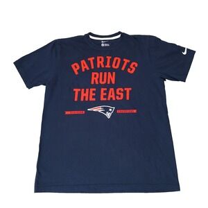 NIKE Men's Size L Blue New England Patriots Run The East‎ Graphic T-Shirt